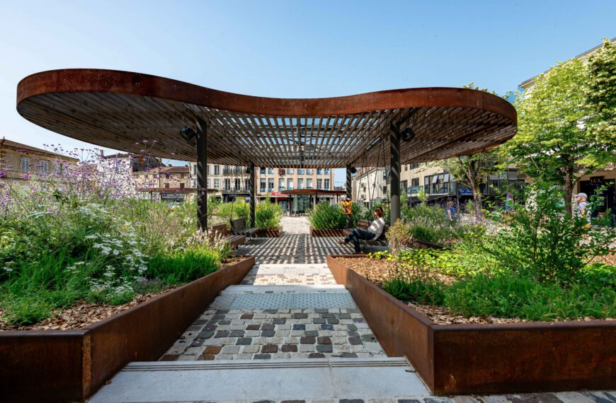 Requalification de la place Clemenceau,…