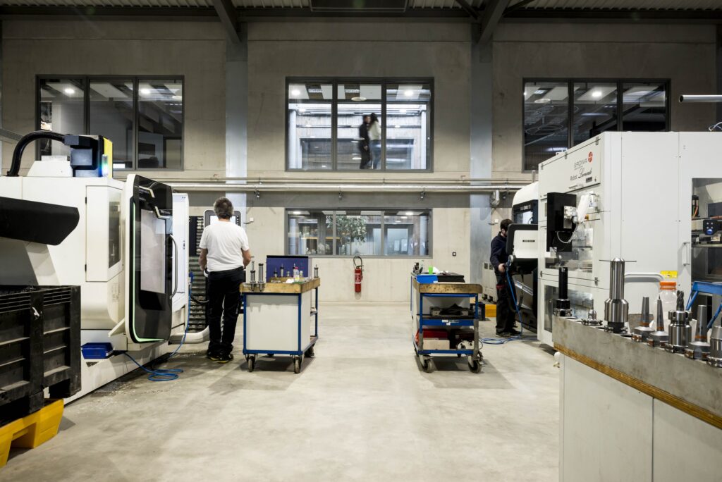 Architecte d&rsquo;usine et de manufacturing en Occitanie : concevoir l&rsquo;outil de production